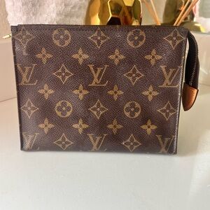 Louis Vuitton Monogram Toiletree Pouch